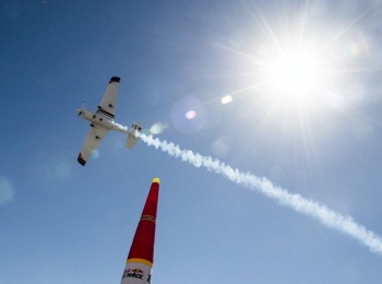 Air Race. Кубок Мира по авиаслалому воздушные гонки Этап 1-й, Абу-Даби