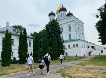 Двенадцать кремлей России